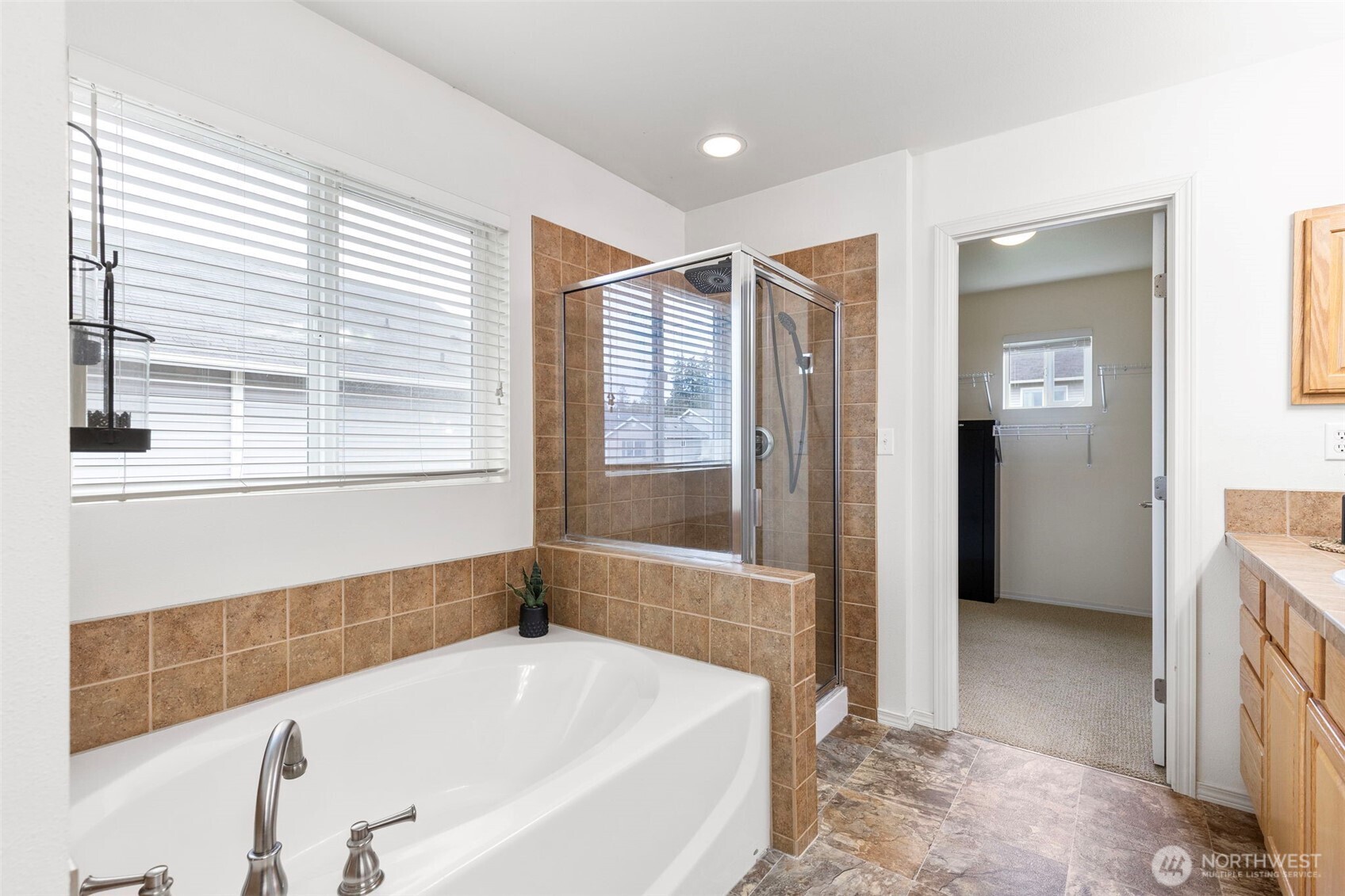 2178 SW Lazuli Street , Port Orchard, WA 98367