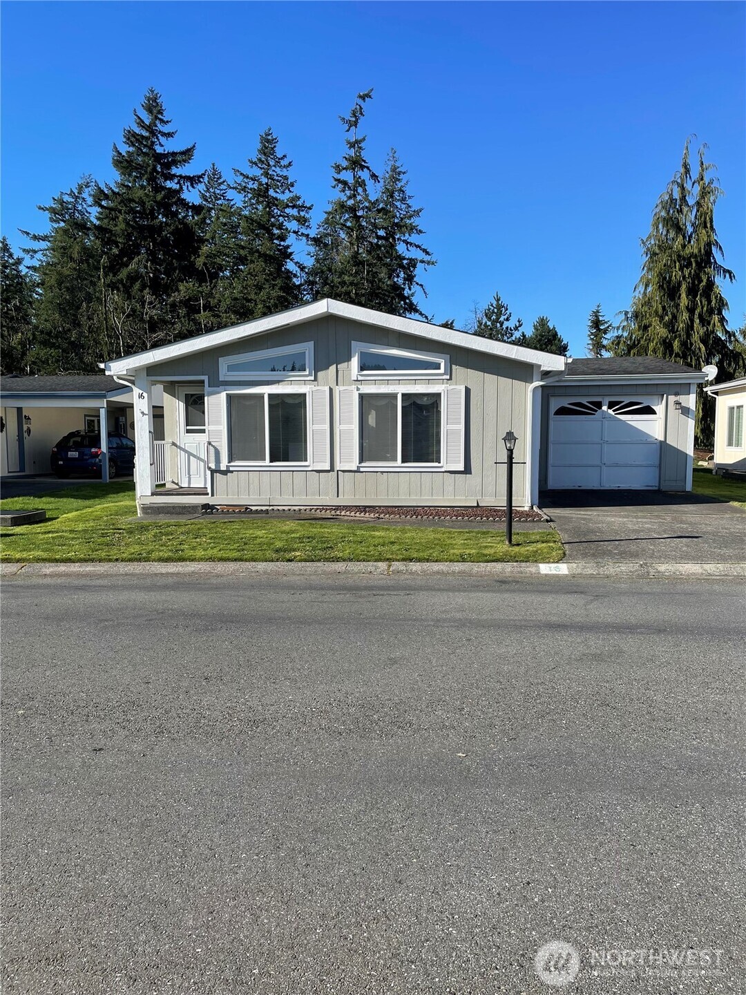 2610 E Section Street #16, Mount Vernon, WA 98274