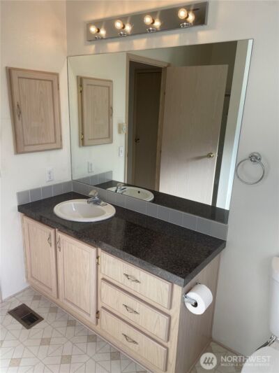 2610 E Section Street #16, Mount Vernon, WA 98274 - Photo 22