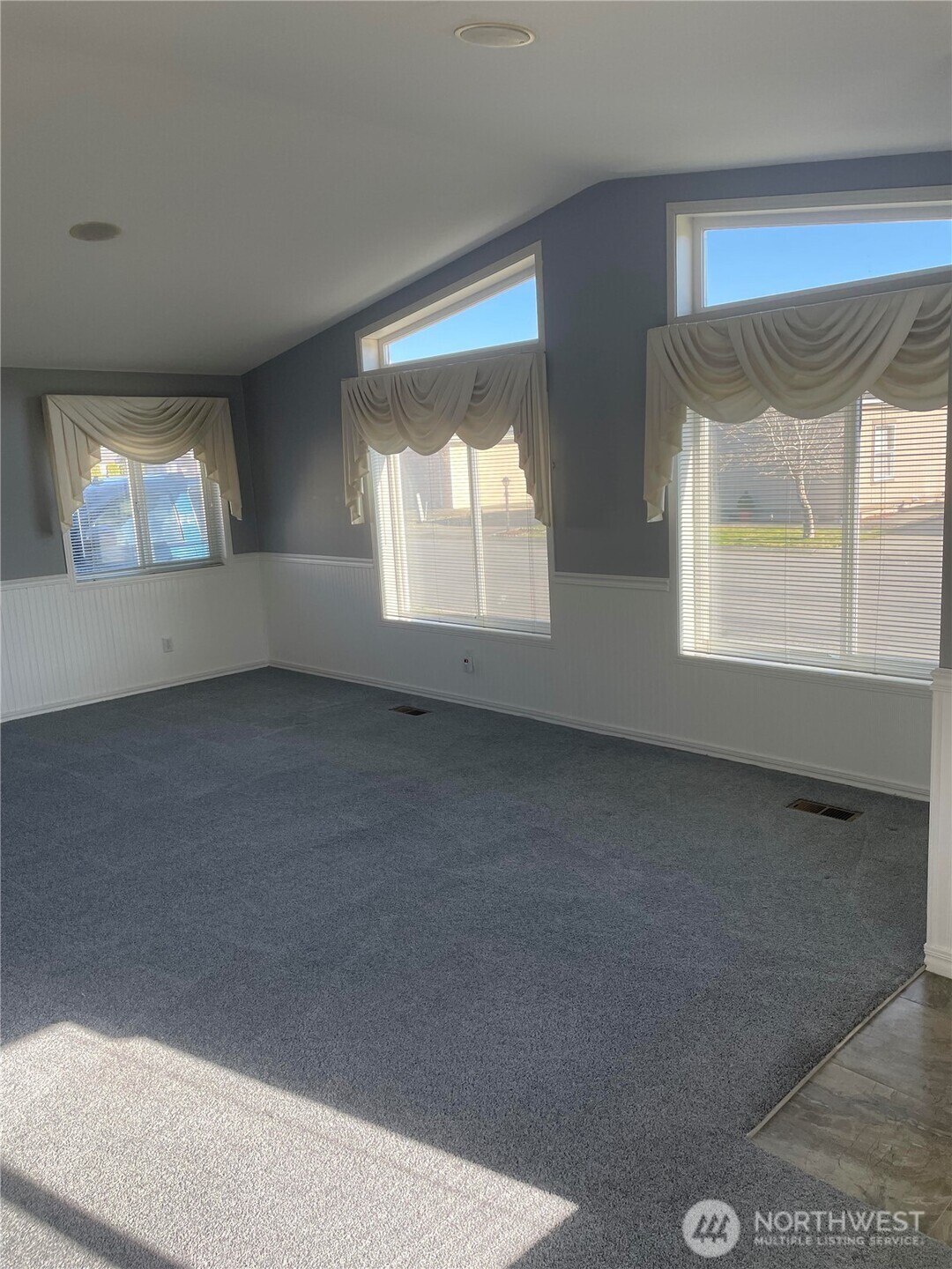 2610 E Section Street #16, Mount Vernon, WA 98274