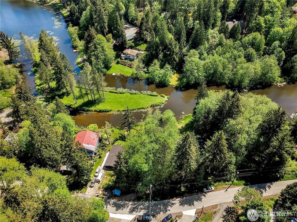530 Rainbow Drive , Sedro Woolley, WA 98284