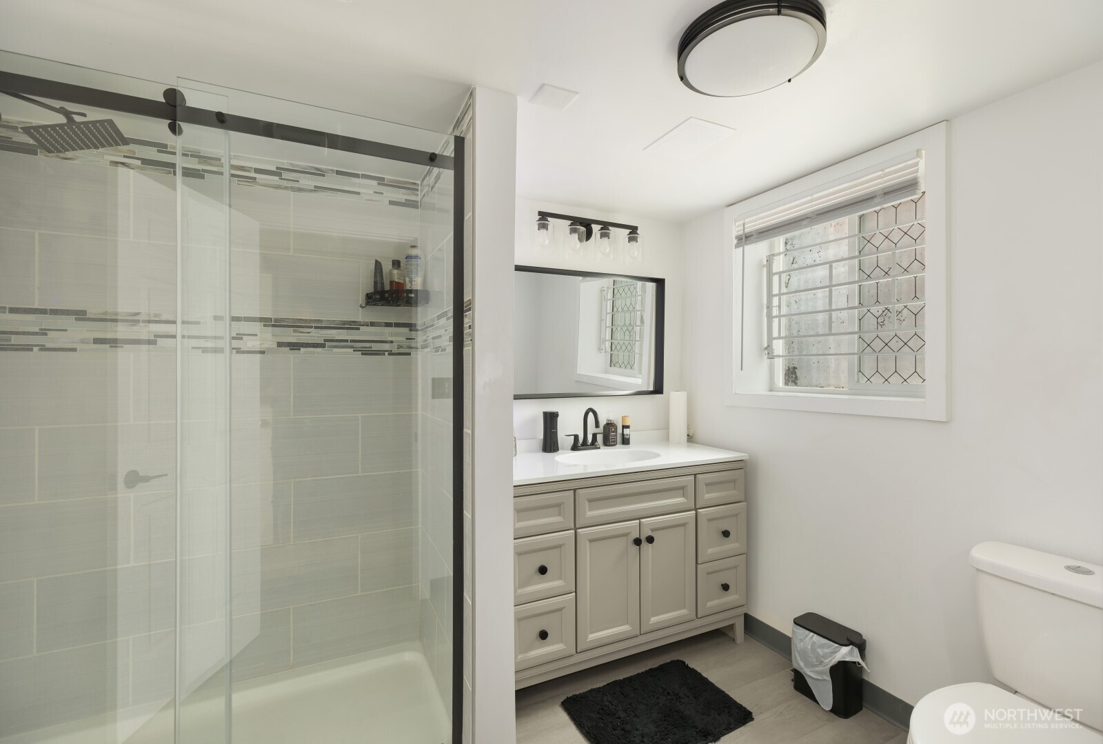 2114 SW 322nd Street , Federal Way, WA 98023