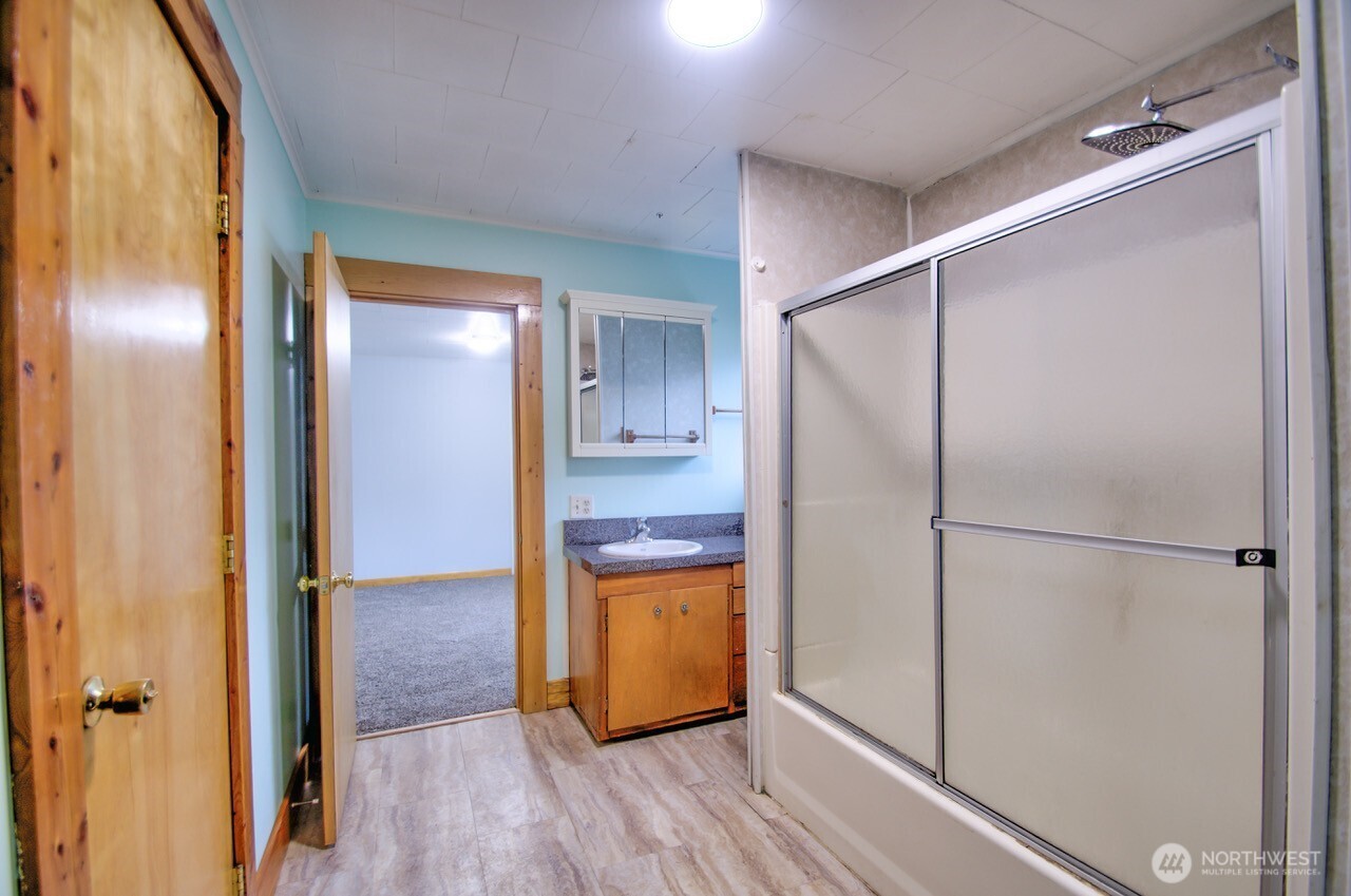 118 N Buckner Street , Centralia, WA 98531