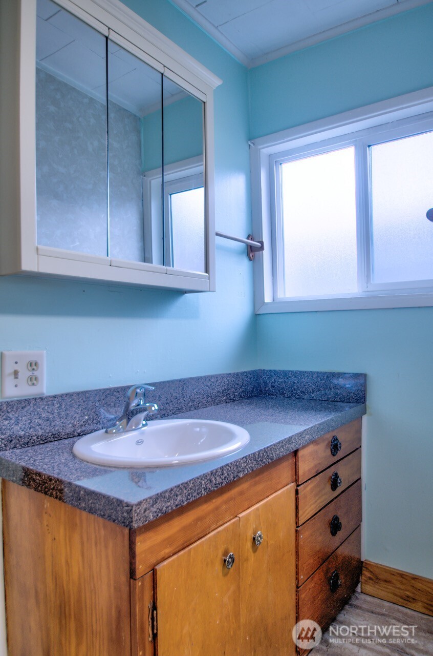 118 N Buckner Street , Centralia, WA 98531