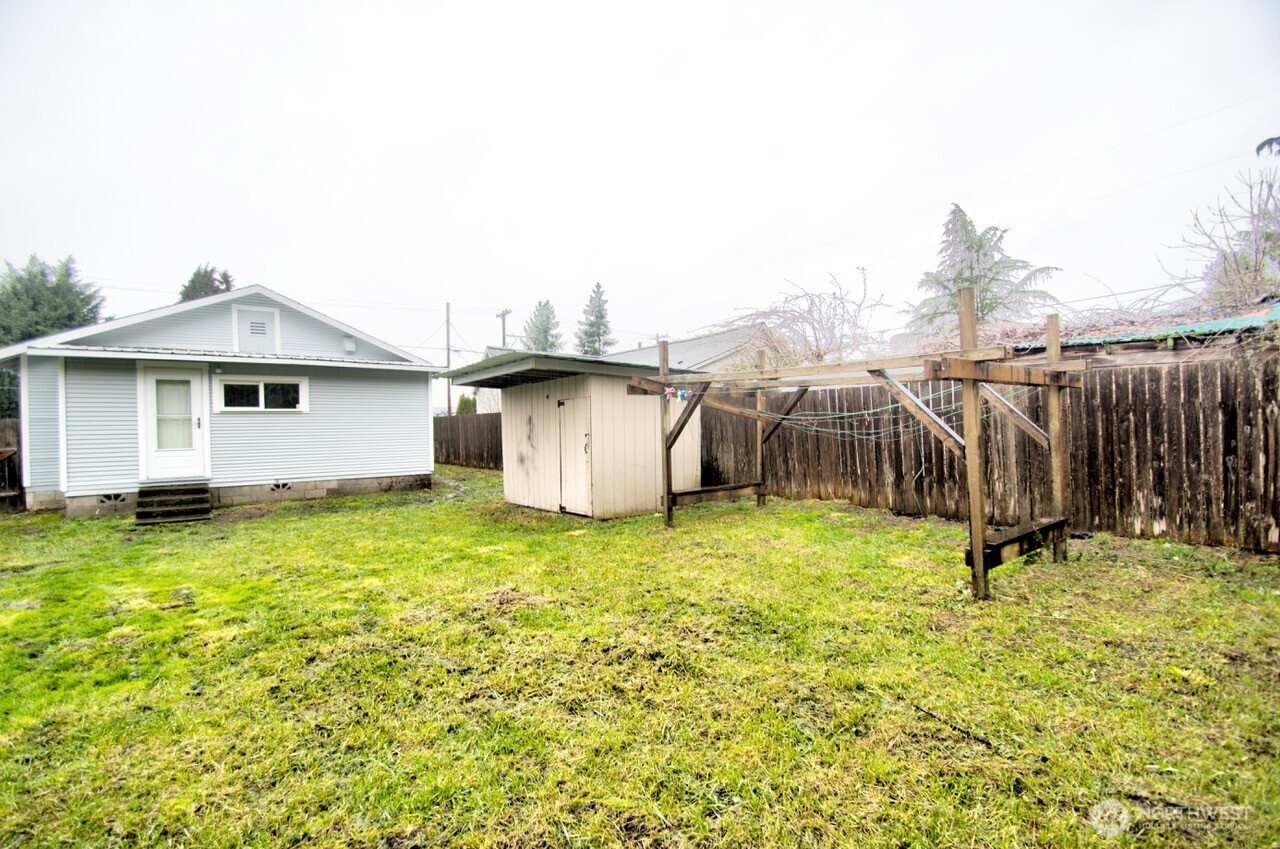 118 N Buckner Street , Centralia, WA 98531