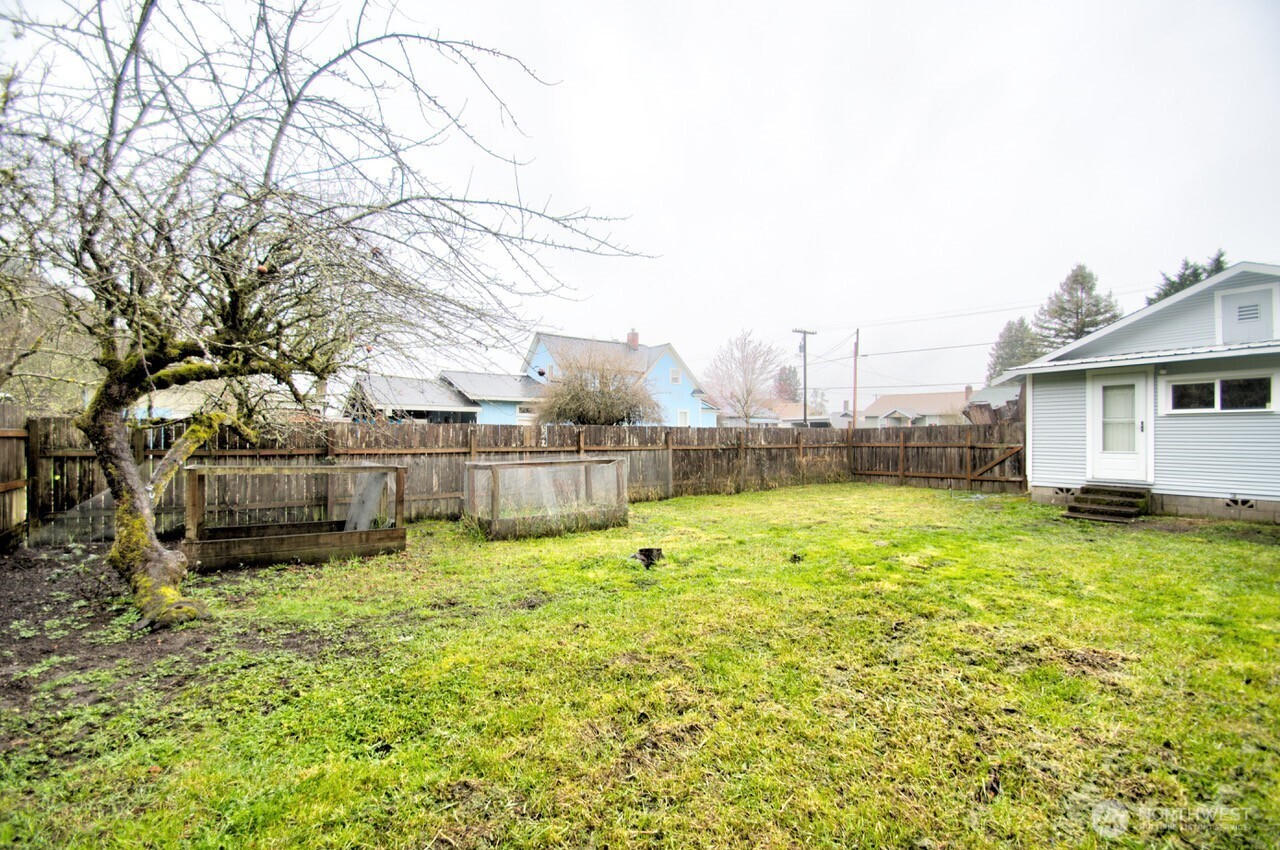 118 N Buckner Street , Centralia, WA 98531