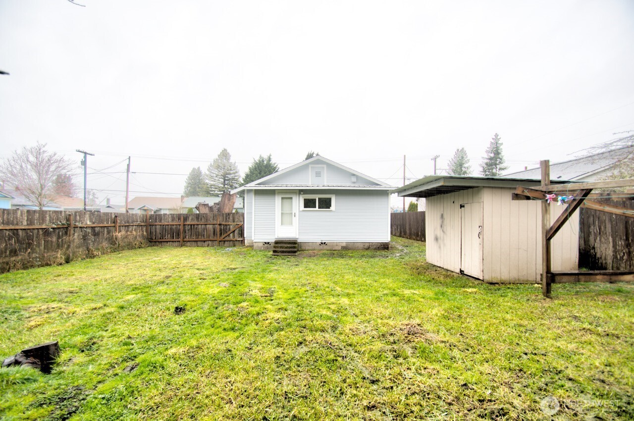 118 N Buckner Street , Centralia, WA 98531