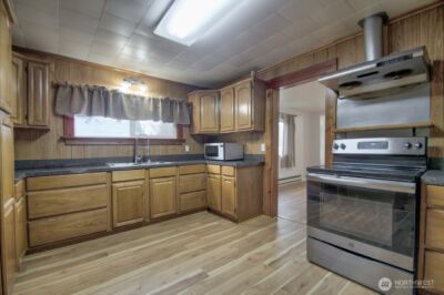 118 N Buckner Street , Centralia, WA 98531 - Photo 7