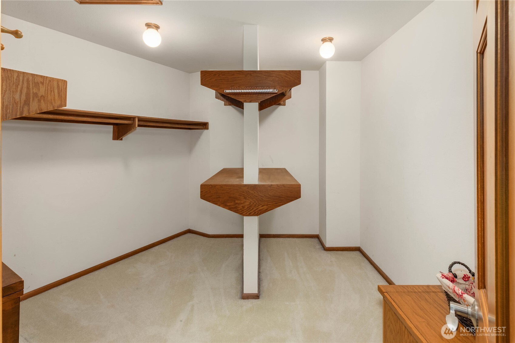 17248 NE 125th Street , Redmond, WA 98052