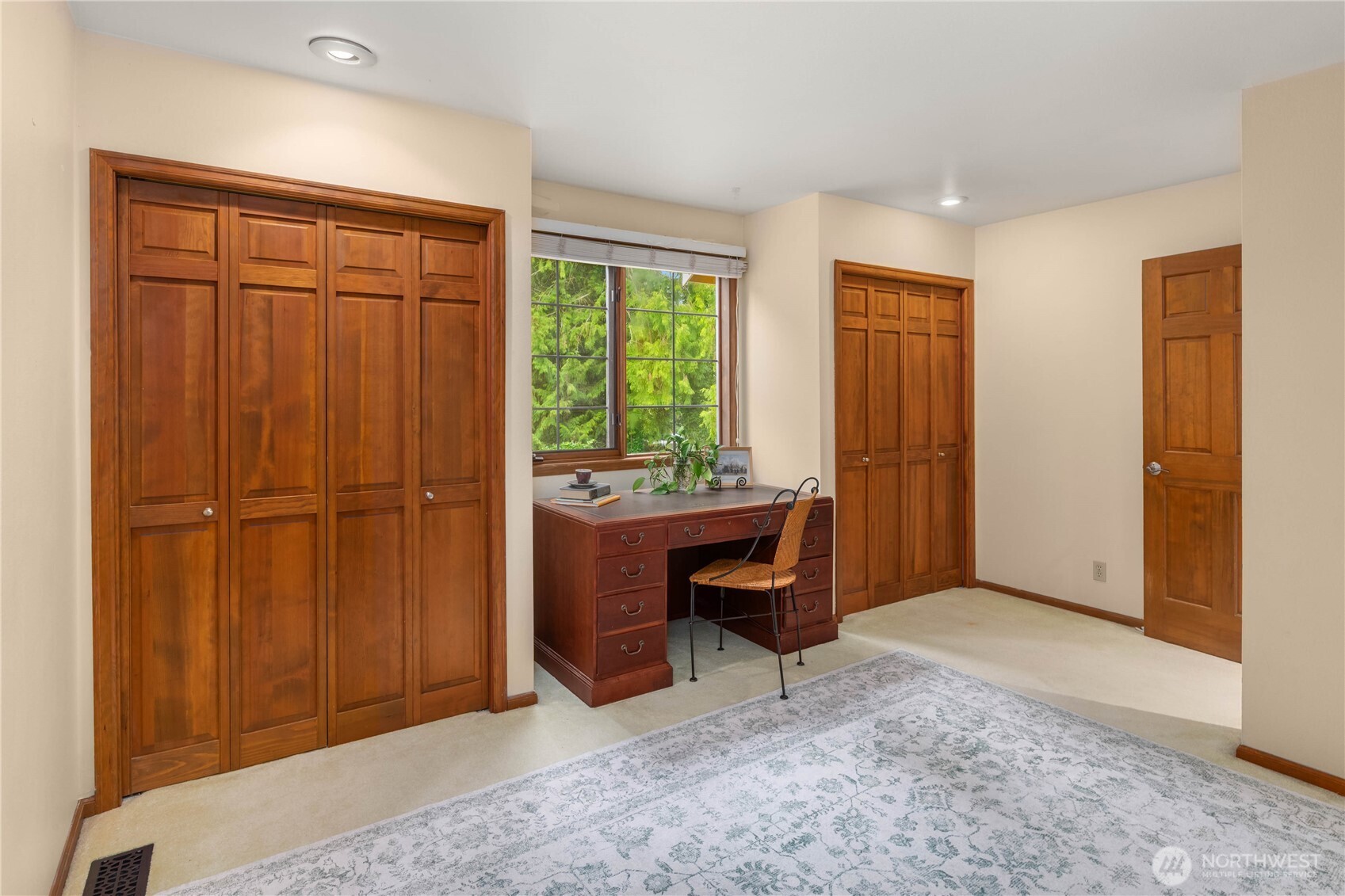 17248 NE 125th Street , Redmond, WA 98052
