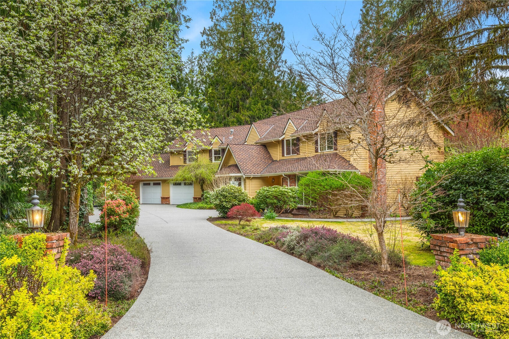 17248 NE 125th Street , Redmond, WA 98052