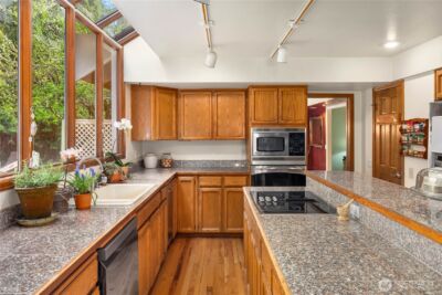 17248 NE 125th Street , Redmond, WA 98052 - Photo 7