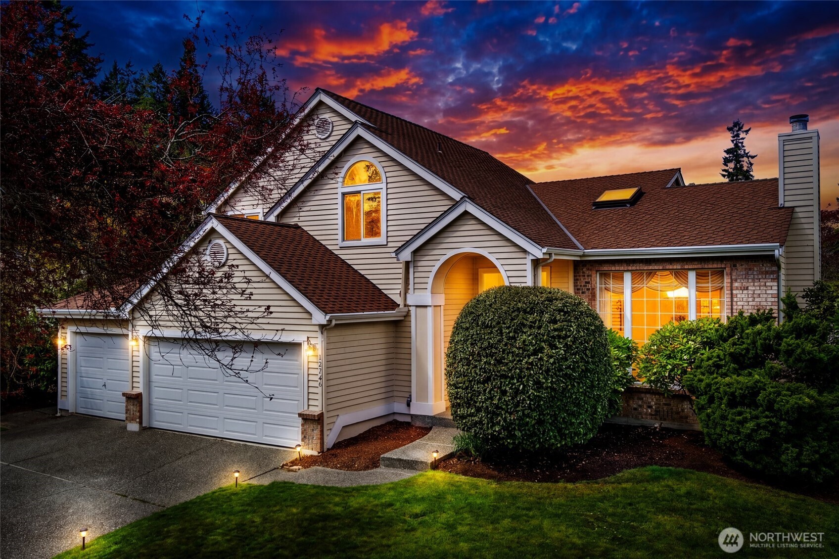 12726 52nd Place W, Mukilteo, WA 98275-5506