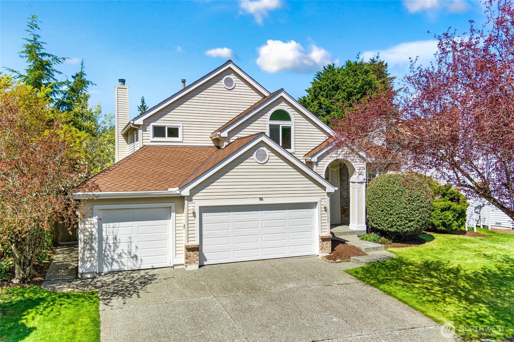 12726 52nd Place W, Mukilteo, WA 98275-5506