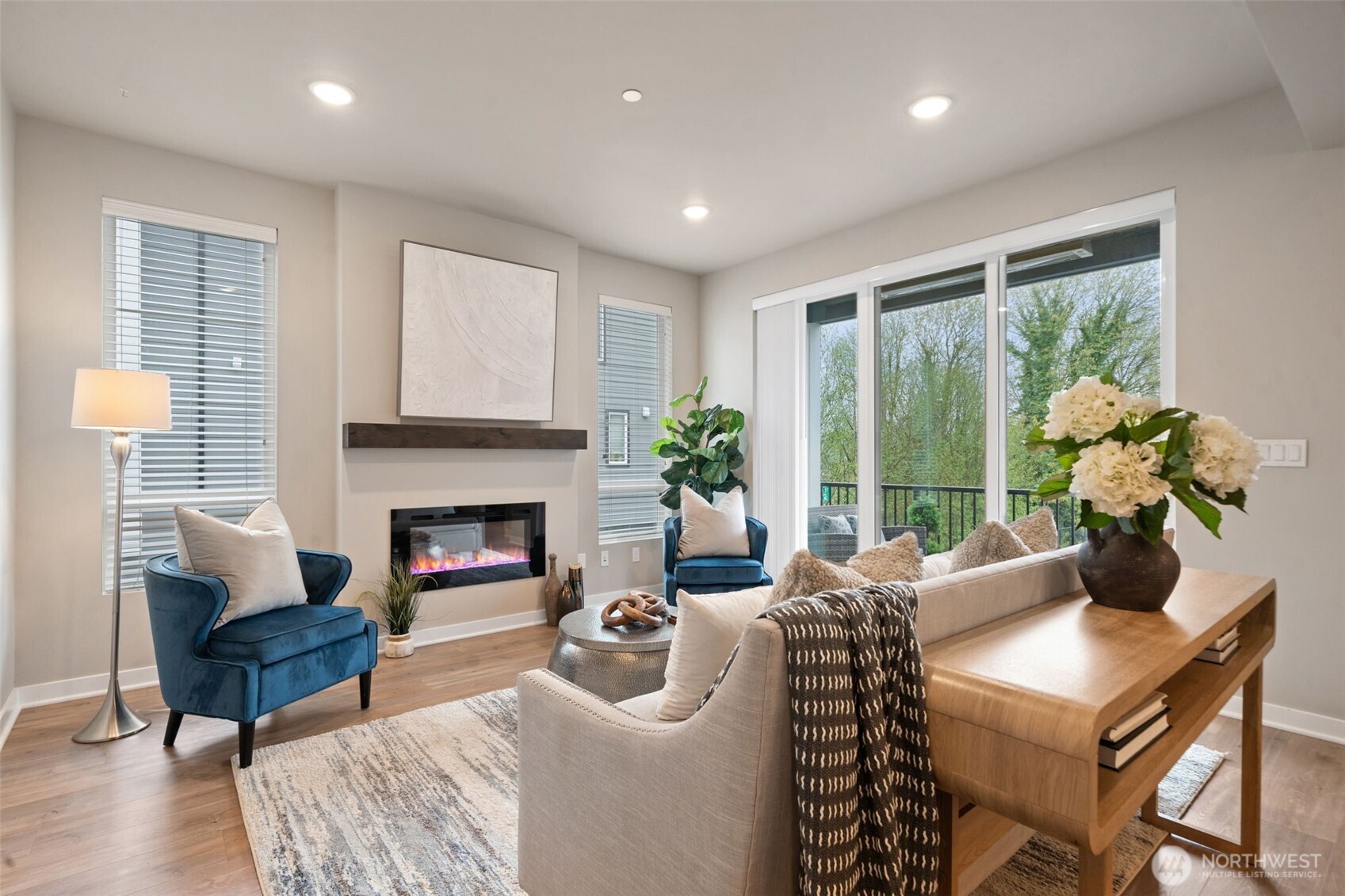 18829 67th Drive NE #6, Kenmore, WA 98028