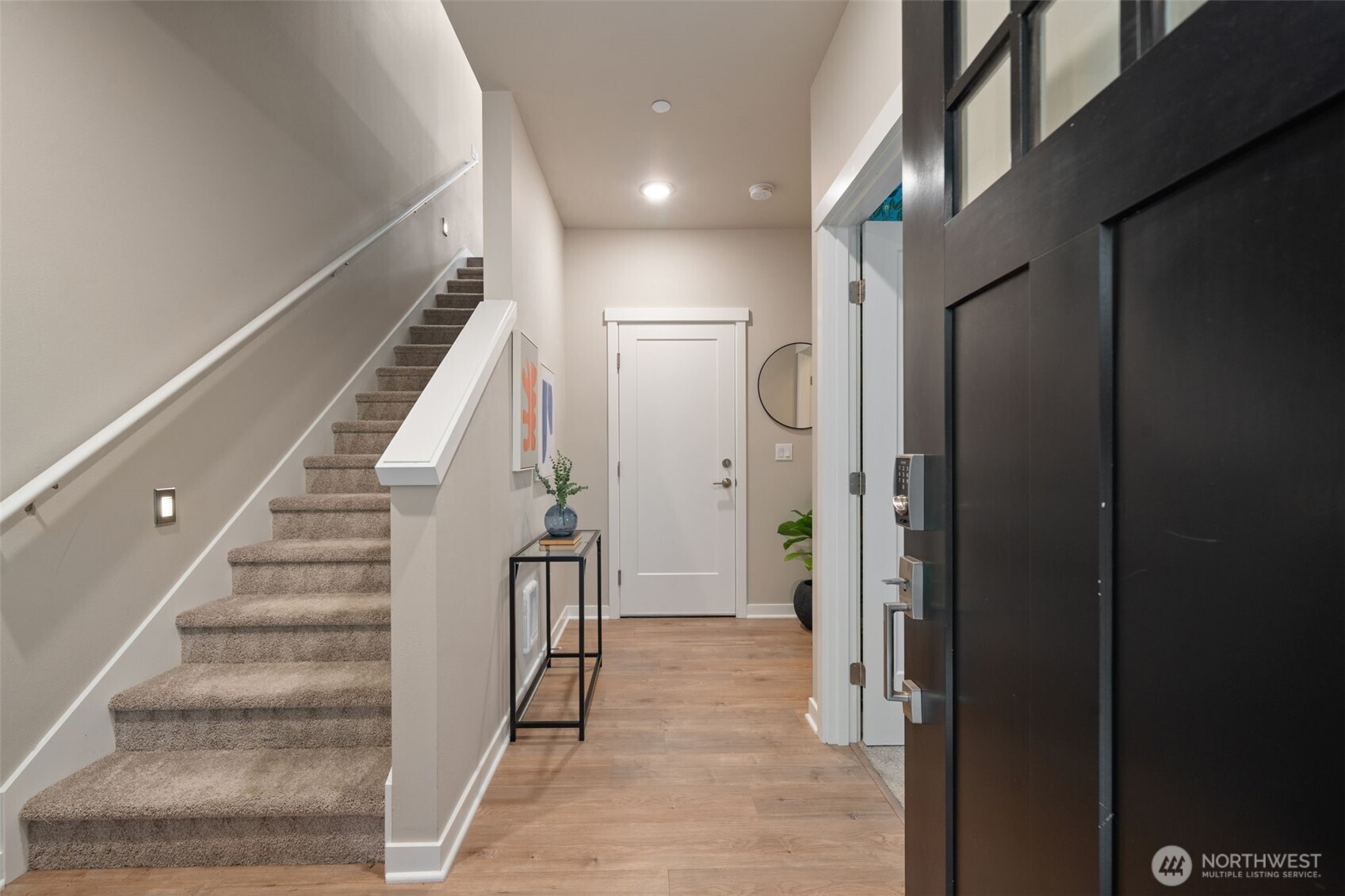 18829 67th Drive NE #6, Kenmore, WA 98028