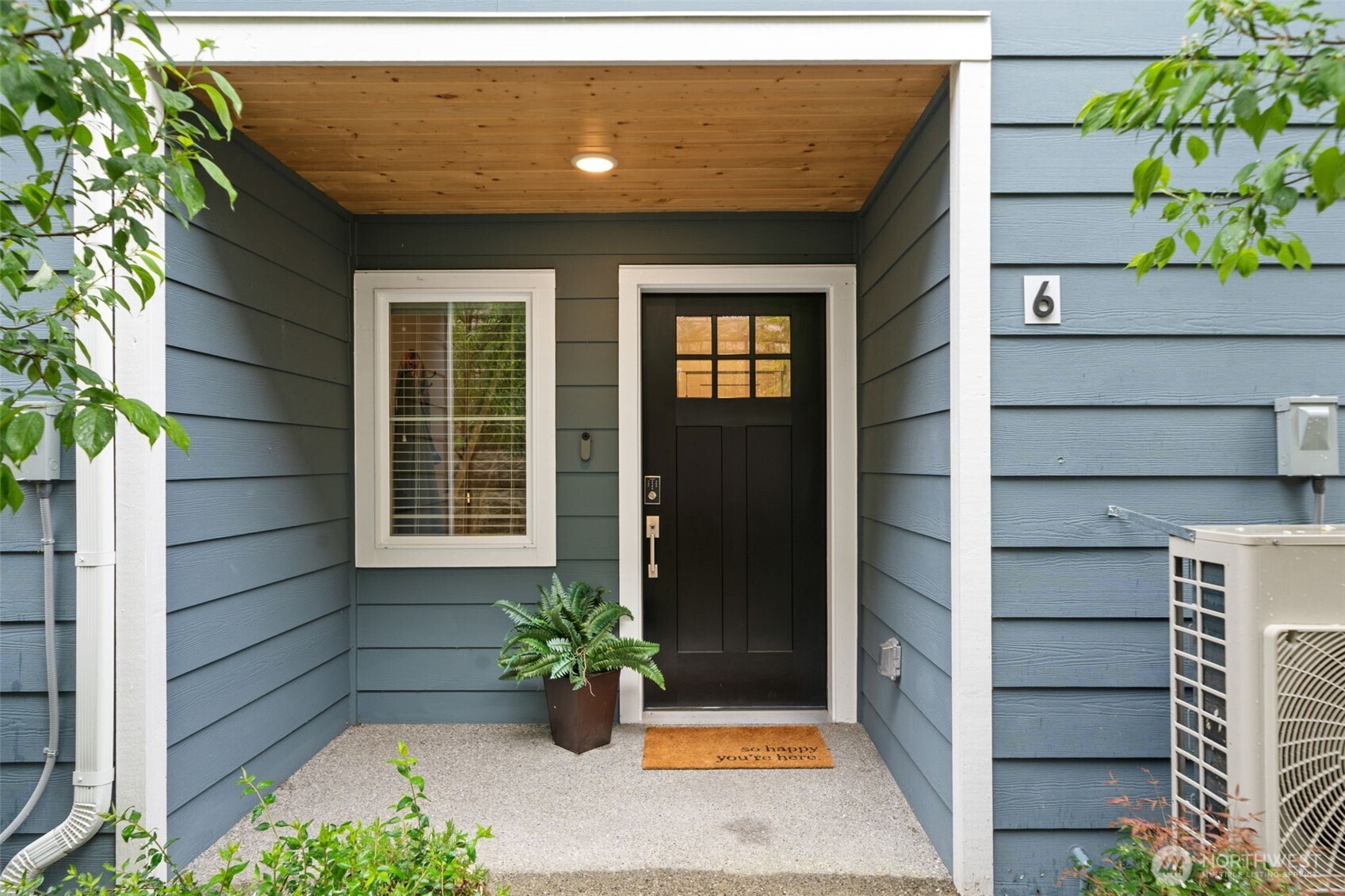 18829 67th Drive NE #6, Kenmore, WA 98028