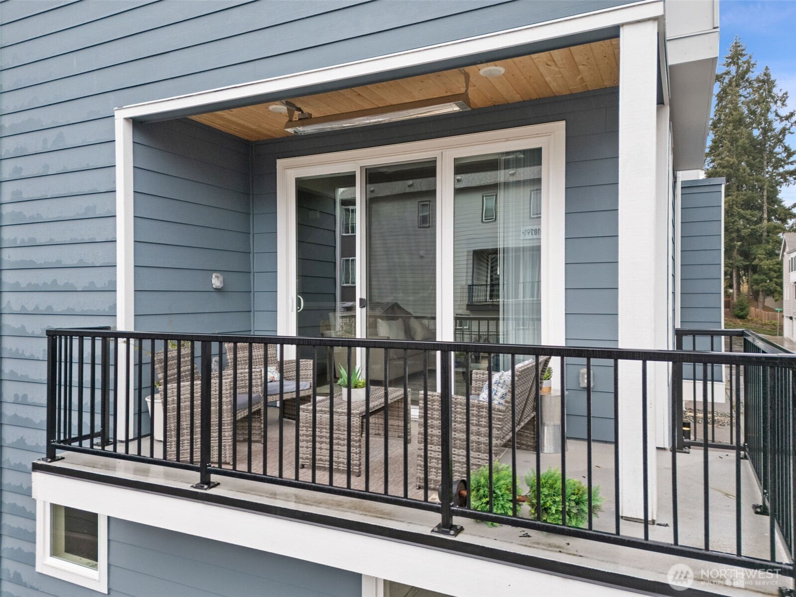 18829 67th Drive NE #6, Kenmore, WA 98028