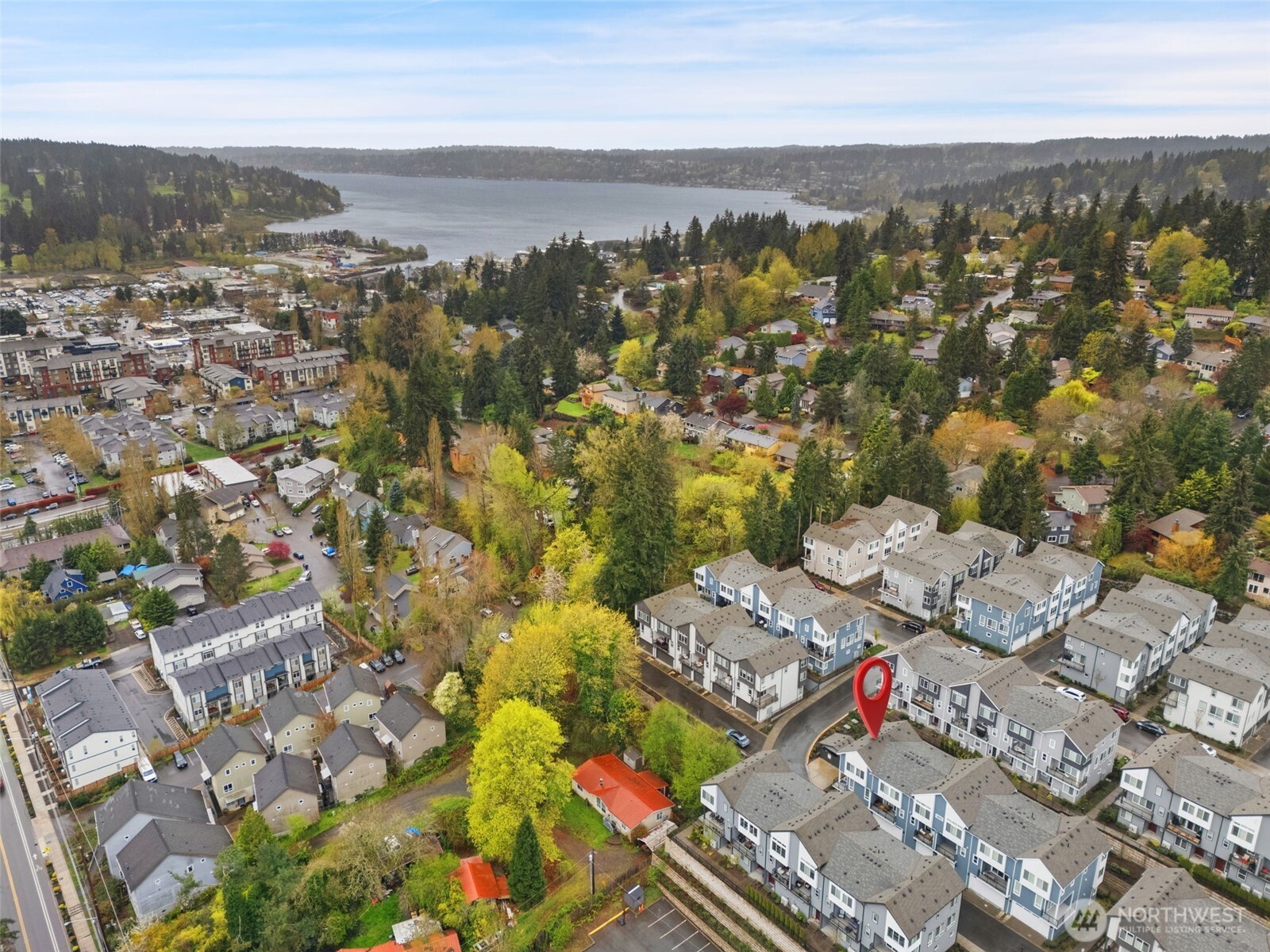 18829 67th Drive NE #6, Kenmore, WA 98028