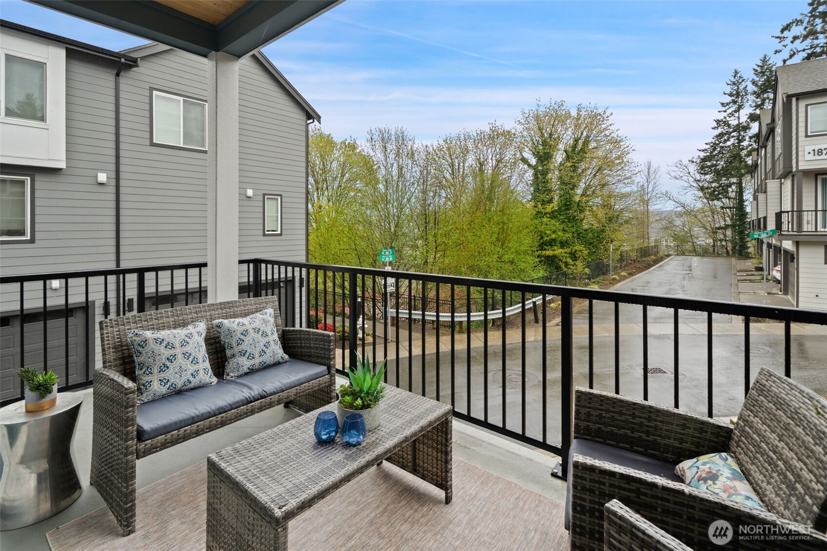 18829 67th Drive NE #6, Kenmore, WA 98028