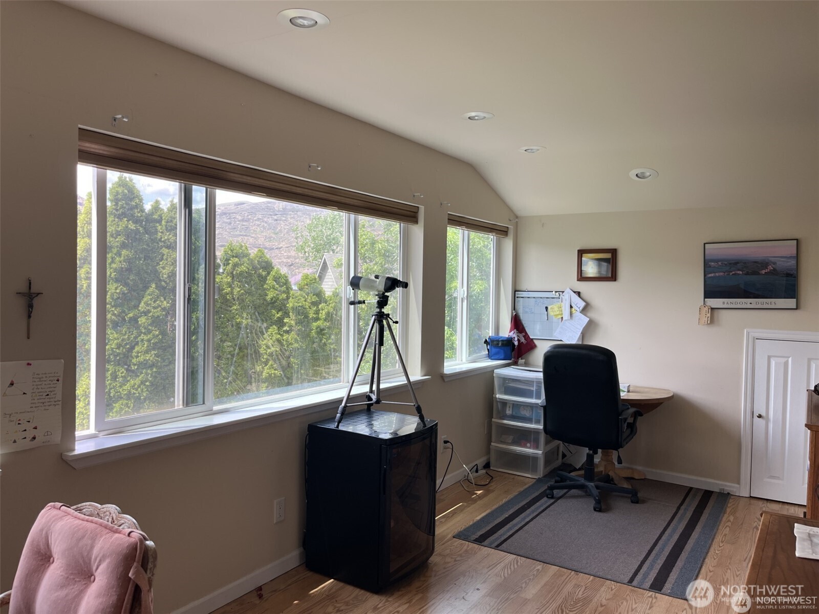 742 SW Chukar Place , Quincy, WA 98848