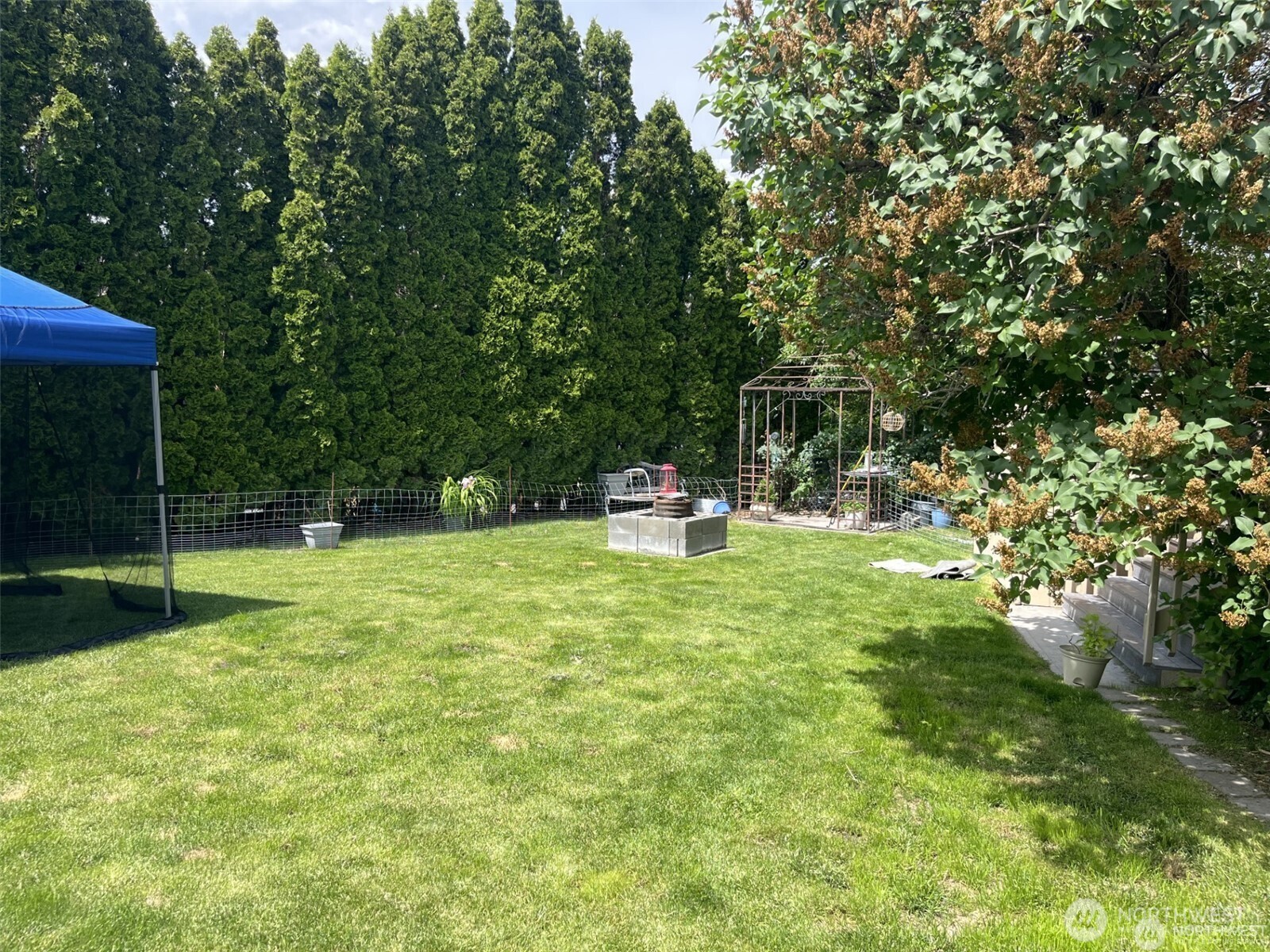 742 SW Chukar Place , Quincy, WA 98848