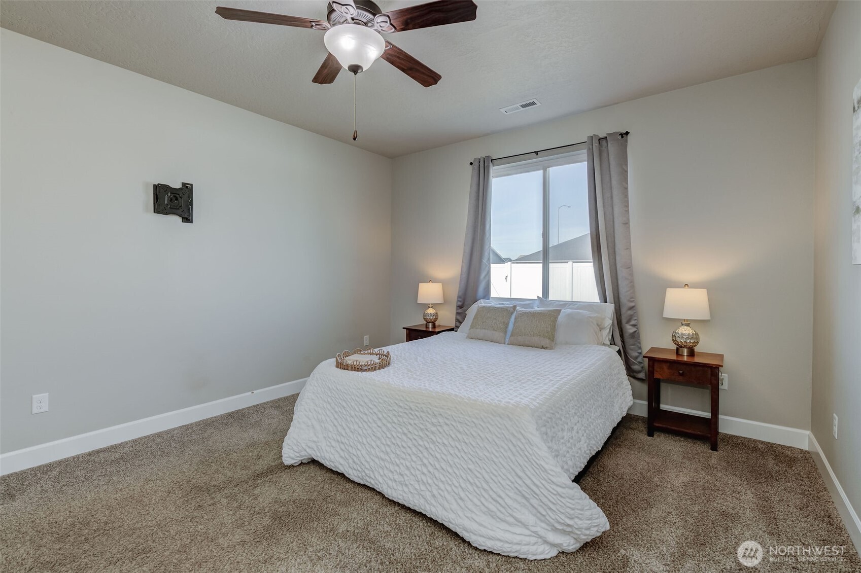 415 SW R Street , Quincy, WA 98848