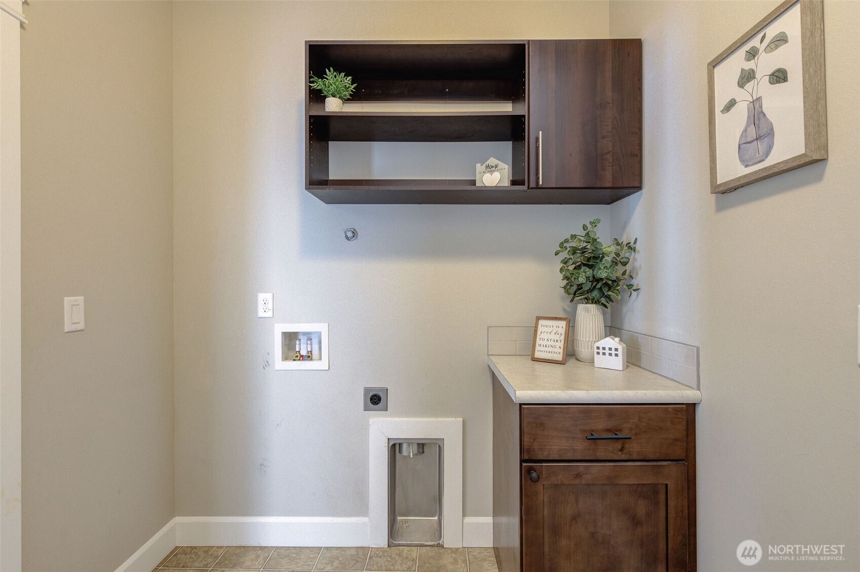 415 SW R Street , Quincy, WA 98848