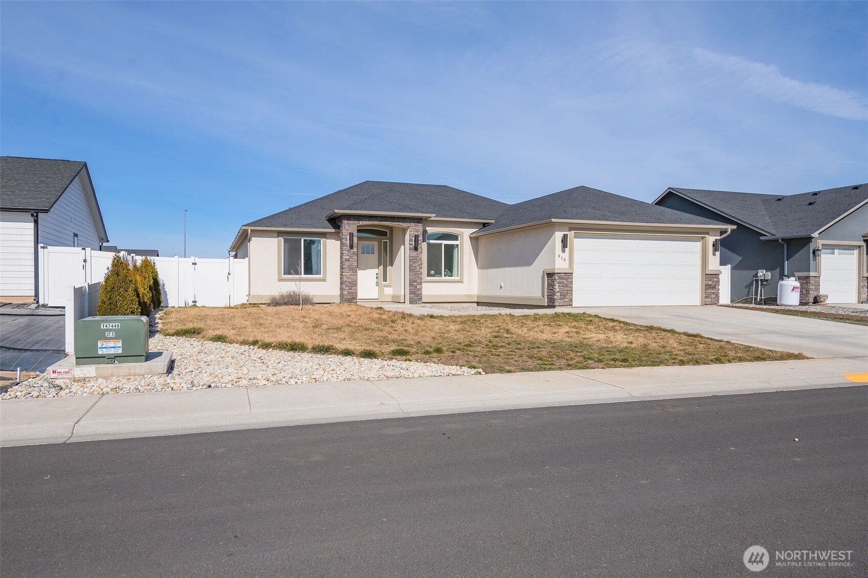 415 SW R Street , Quincy, WA 98848