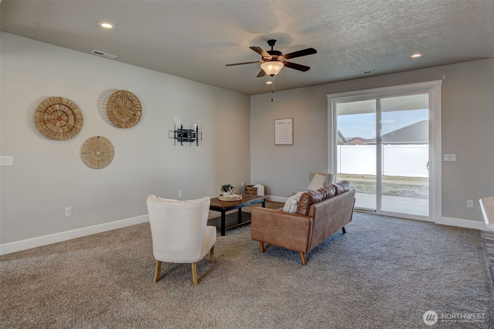 415 SW R Street , Quincy, WA 98848