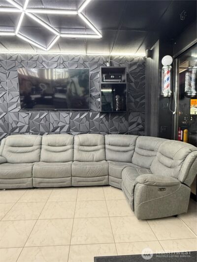 1601 W Meeker Street , Kent, WA 98032 - Photo 4