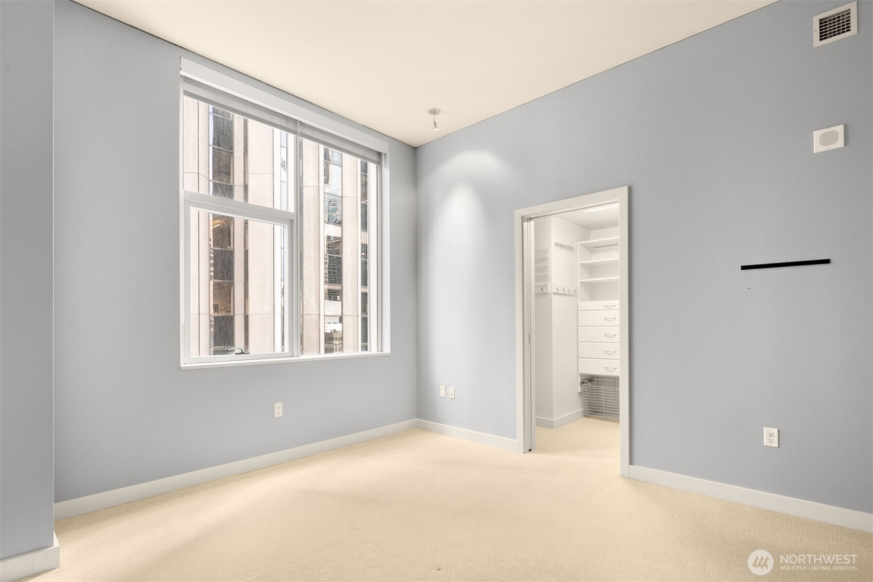 909 5th Avenue #1100, Seattle, WA 98164