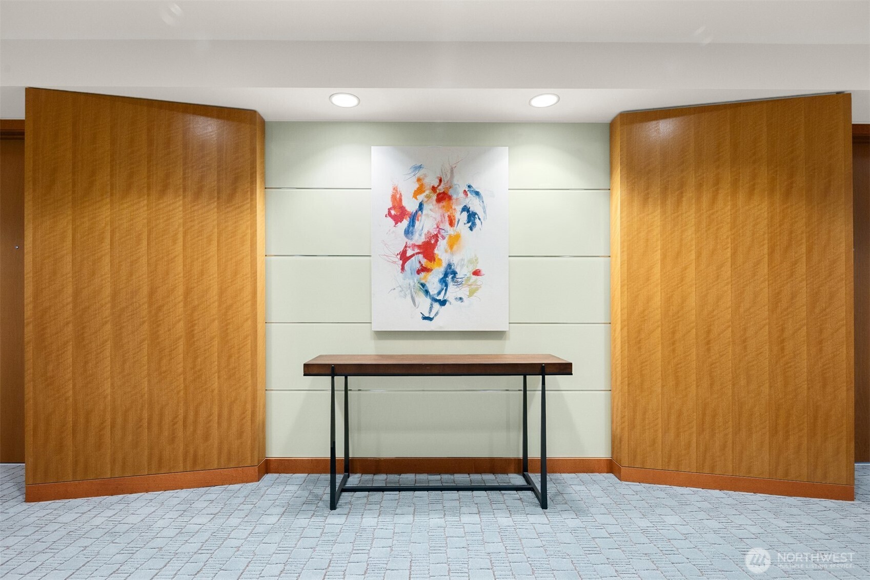 909 5th Avenue #1100, Seattle, WA 98164