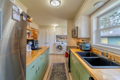 733 W 14th Street , Port Angeles, WA 98363 - Photo 13