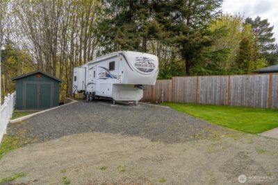 733 W 14th Street , Port Angeles, WA 98363 - Photo 29