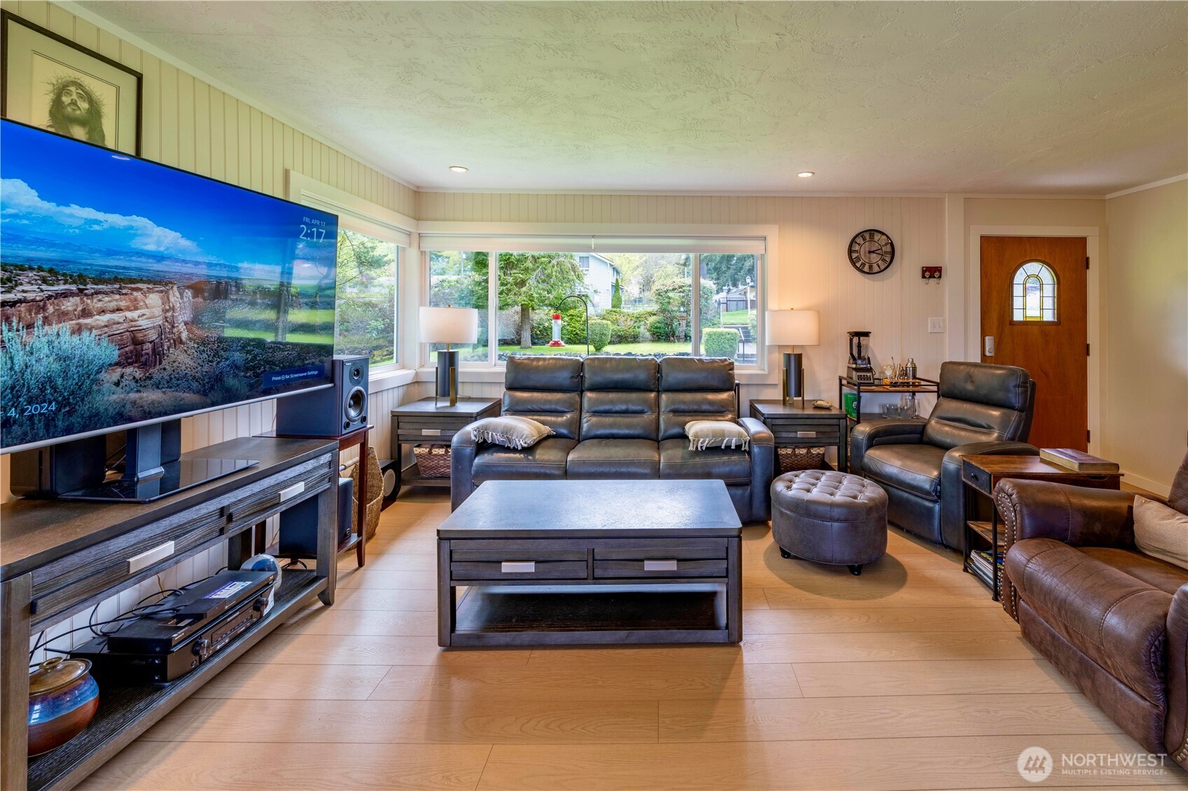 733 W 14th Street , Port Angeles, WA 98363