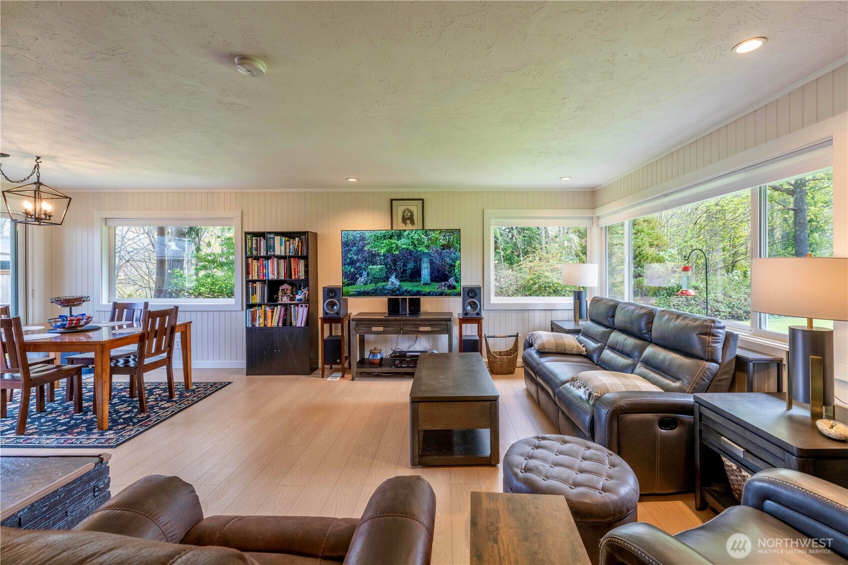 733 W 14th Street , Port Angeles, WA 98363