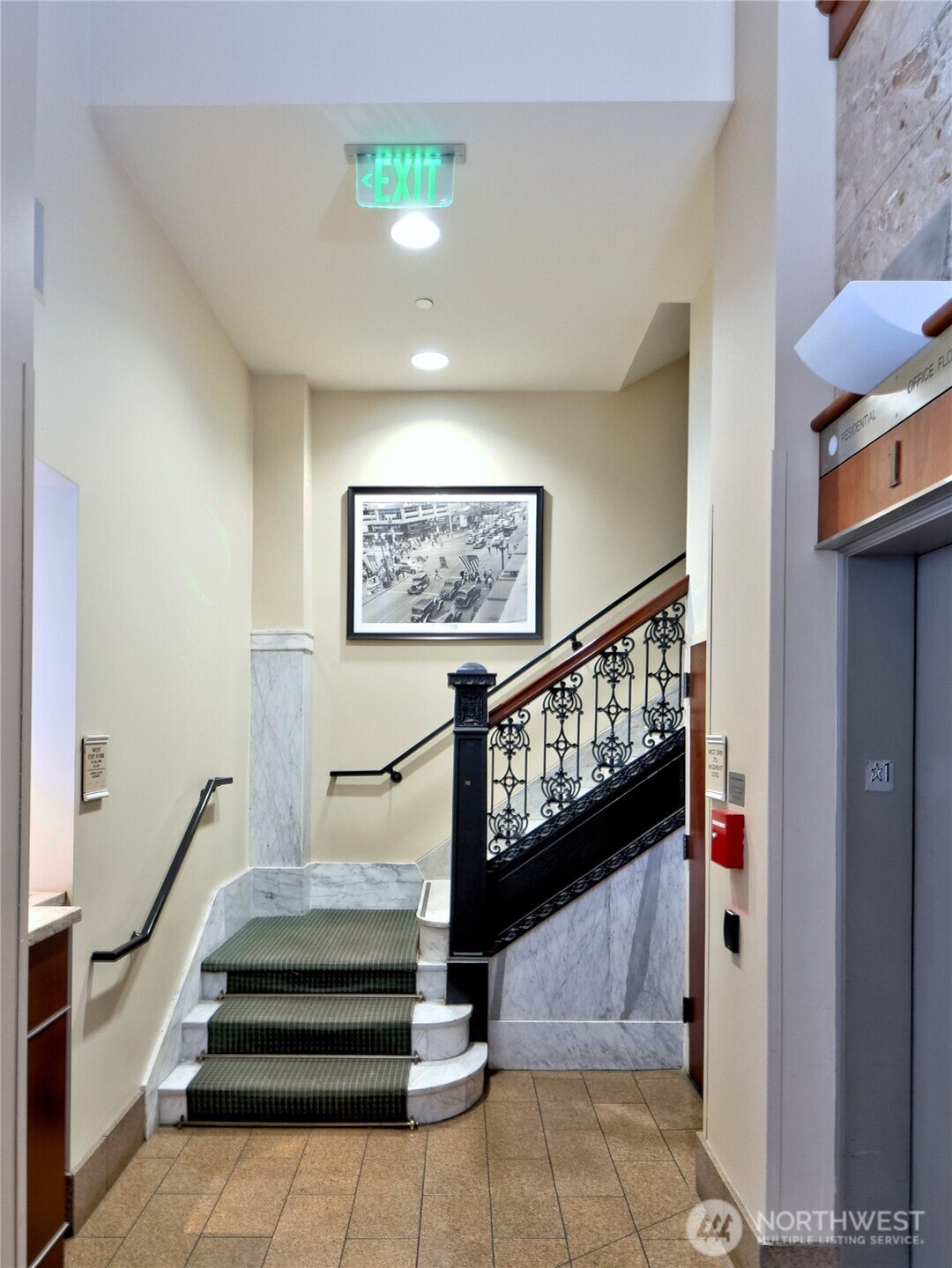 1500 4th Avenue #905, Seattle, WA 98101