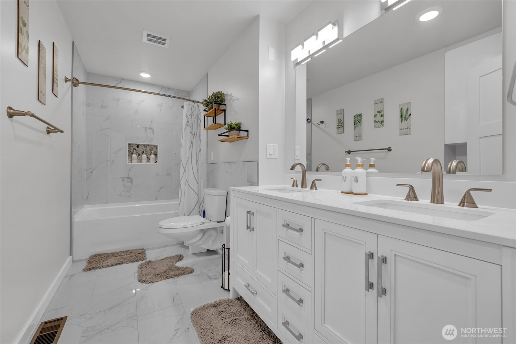 2447 Rocky Point Road NW, Bremerton, WA 98312-2000