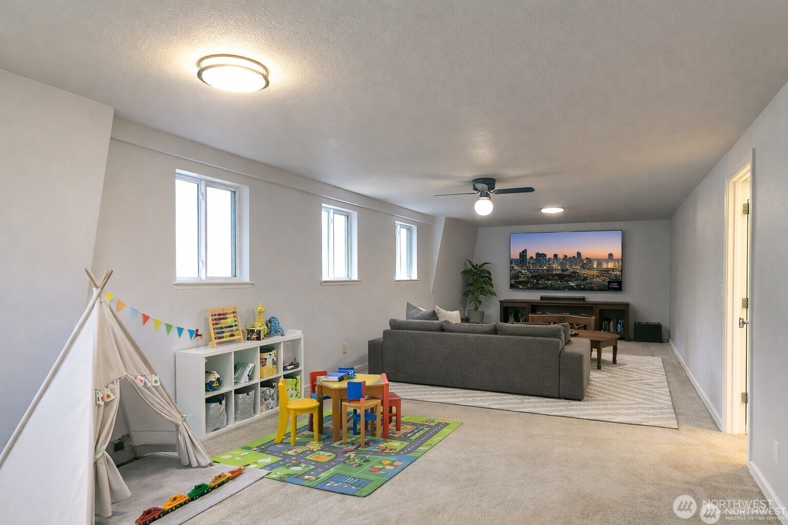 20209 106th Avenue SE, Kent, WA 98031