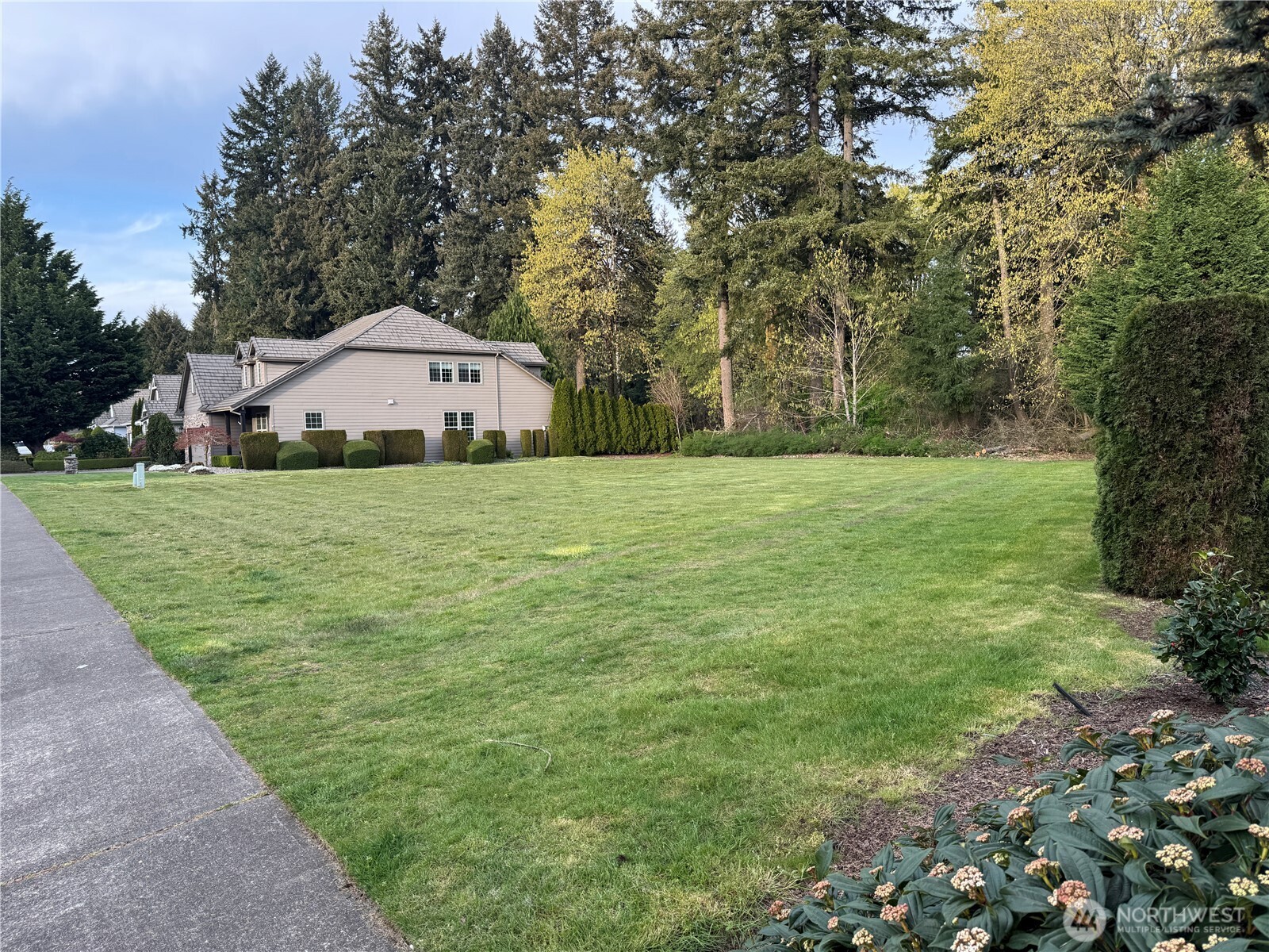 3726 Kinsale Lane SE, Olympia, WA 98501