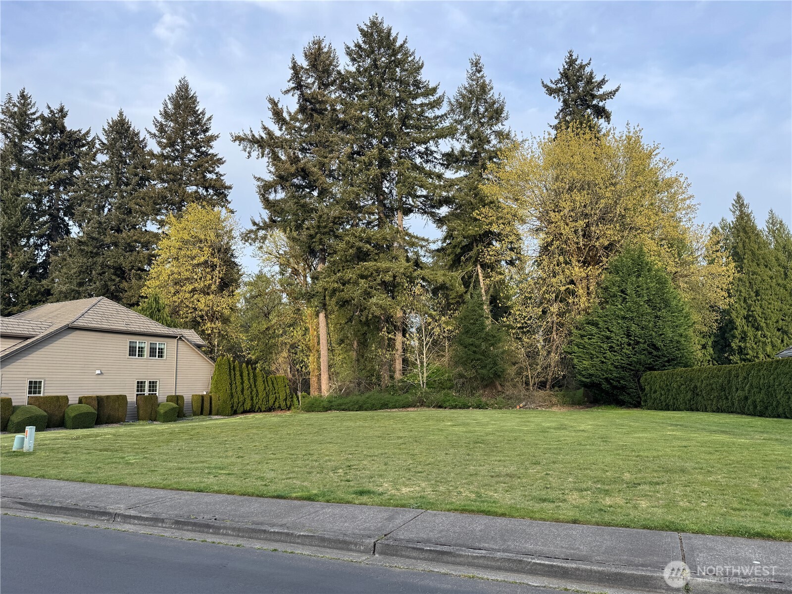 3726 Kinsale Lane SE, Olympia, WA 98501