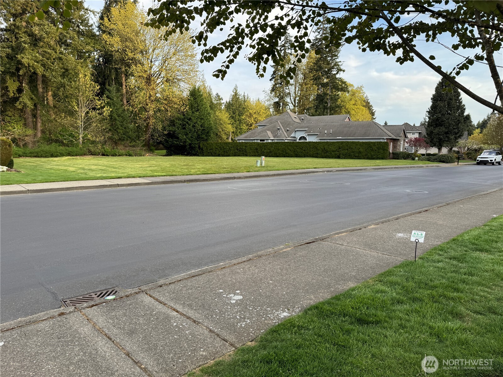 3726 Kinsale Lane SE, Olympia, WA 98501