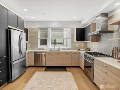 17338 Bothell Way NE #E, Bothell, WA 98011 - Photo 3
