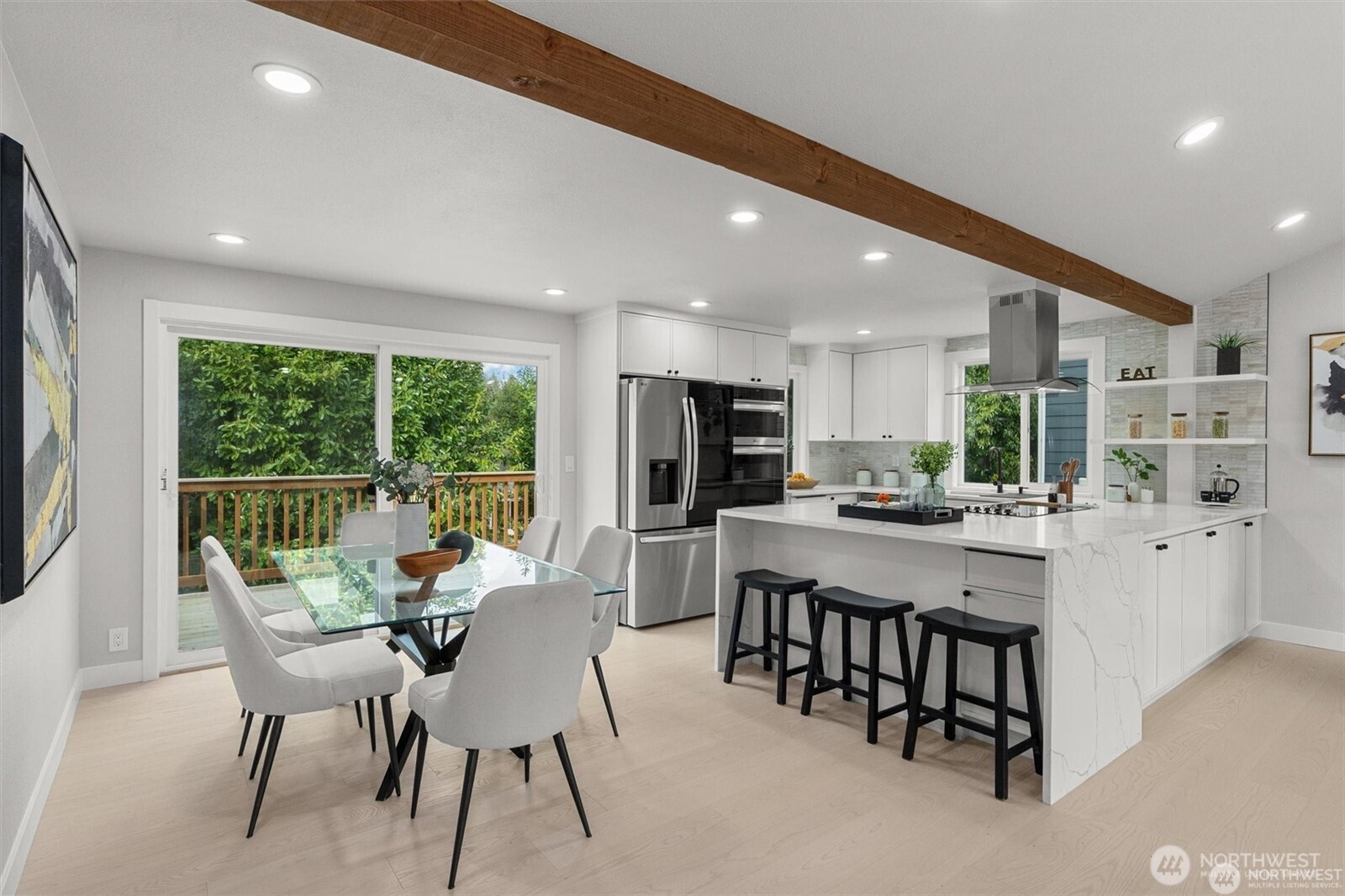 7407 25th Avenue NE, Seattle, WA 98115