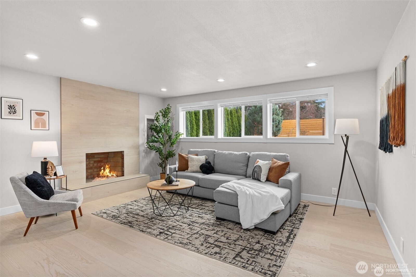 7407 25th Avenue NE, Seattle, WA 98115