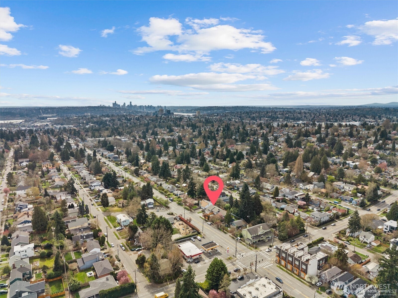 7407 25th Avenue NE, Seattle, WA 98115