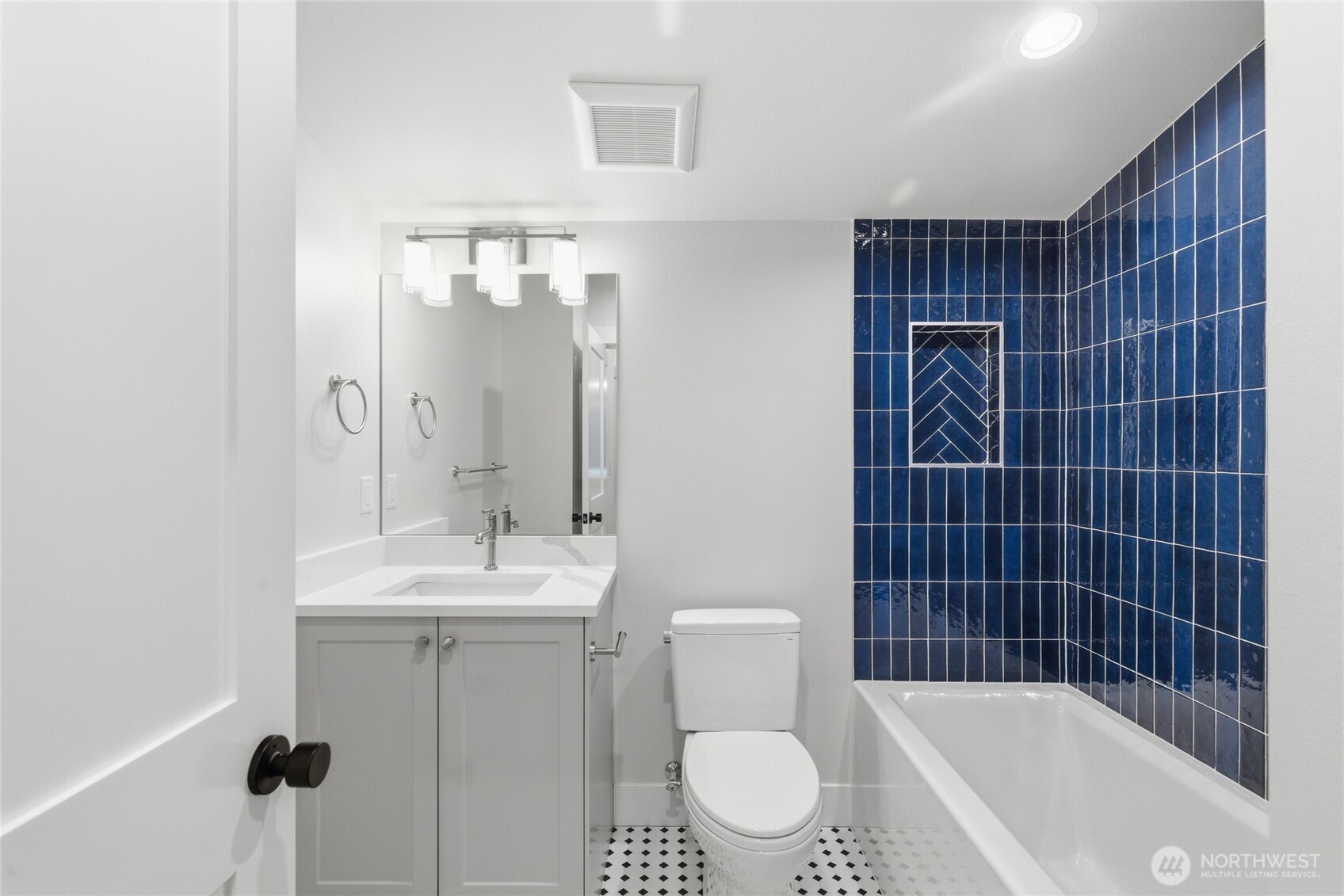 8817 Densmore Avenue N, Seattle, WA 98103
