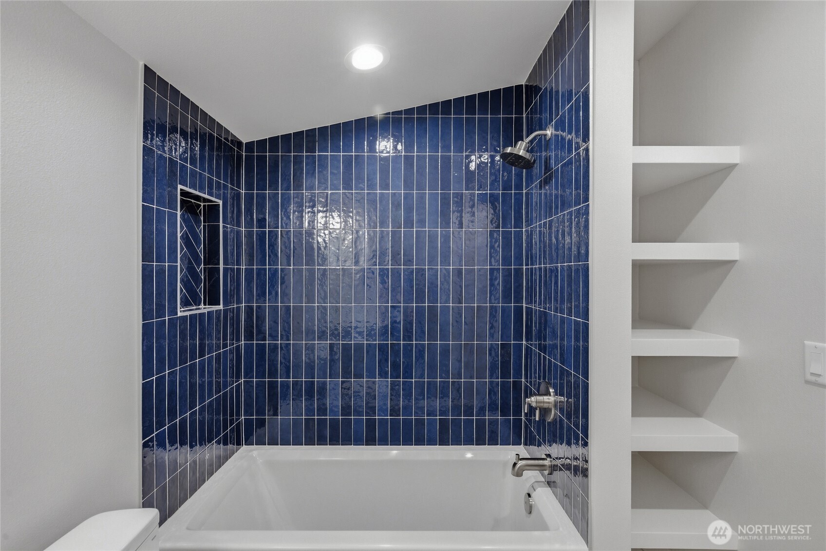 8817 Densmore Avenue N, Seattle, WA 98103