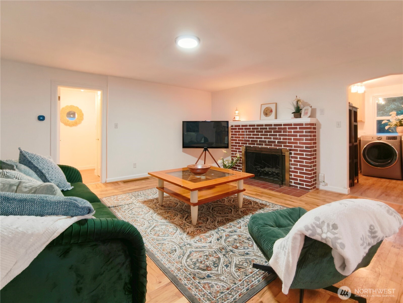 6513 Spencer Lane , Clinton, WA 98236